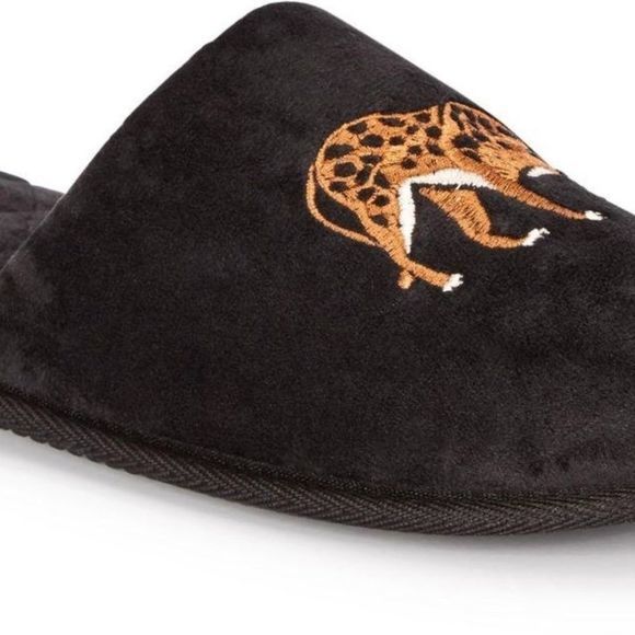 INC Placed Tiger Microvelour‎ Slippers Black NWT - Picture 4 of 4
